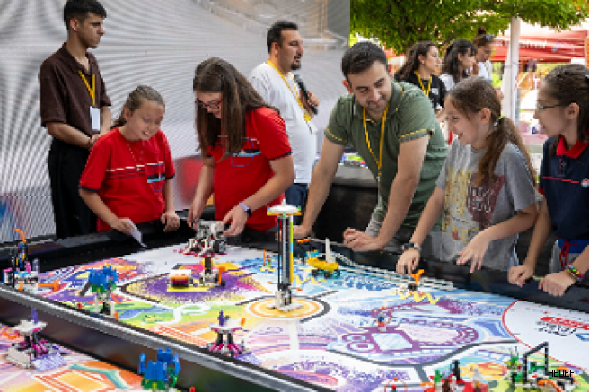 Yenişehir Belediyesi “2. Mersin Robot Kampı”nda Masterpiece yarışlarını organize etti